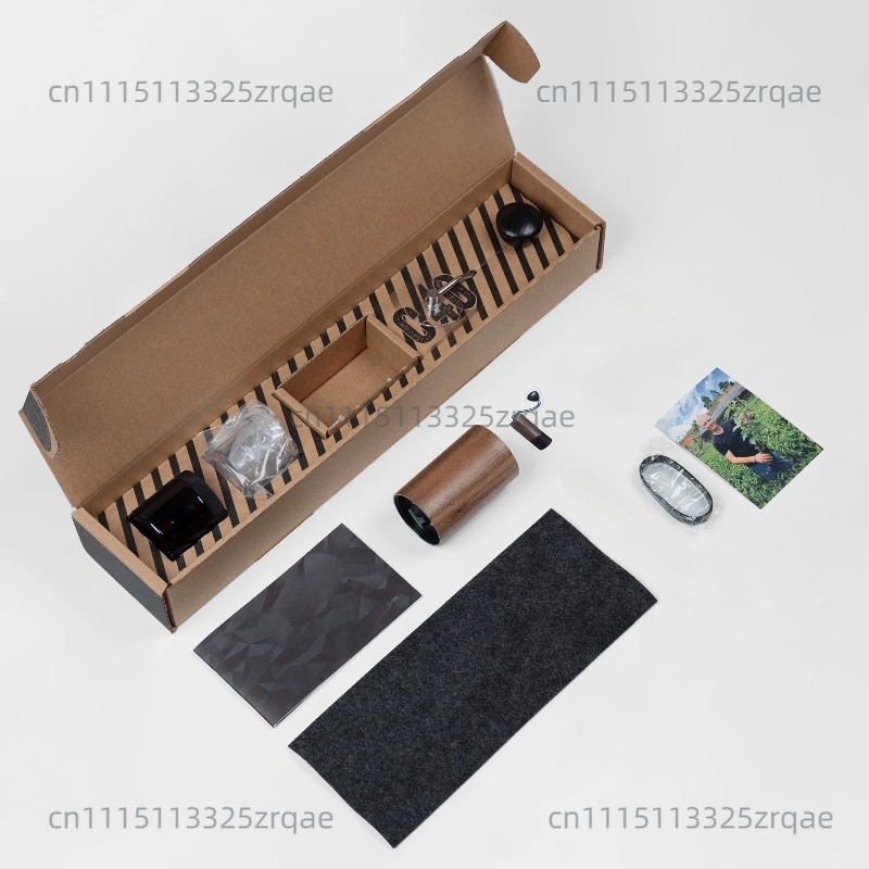 مطحنة قهوة يدوية كوماندر C40 - - مراجعة Burr Hand Grinder وسعره