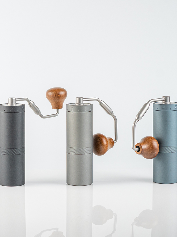 1Zpresso XUltra مطحنة القهوة ا - مراجعة Burr Hand Grinder وسعره