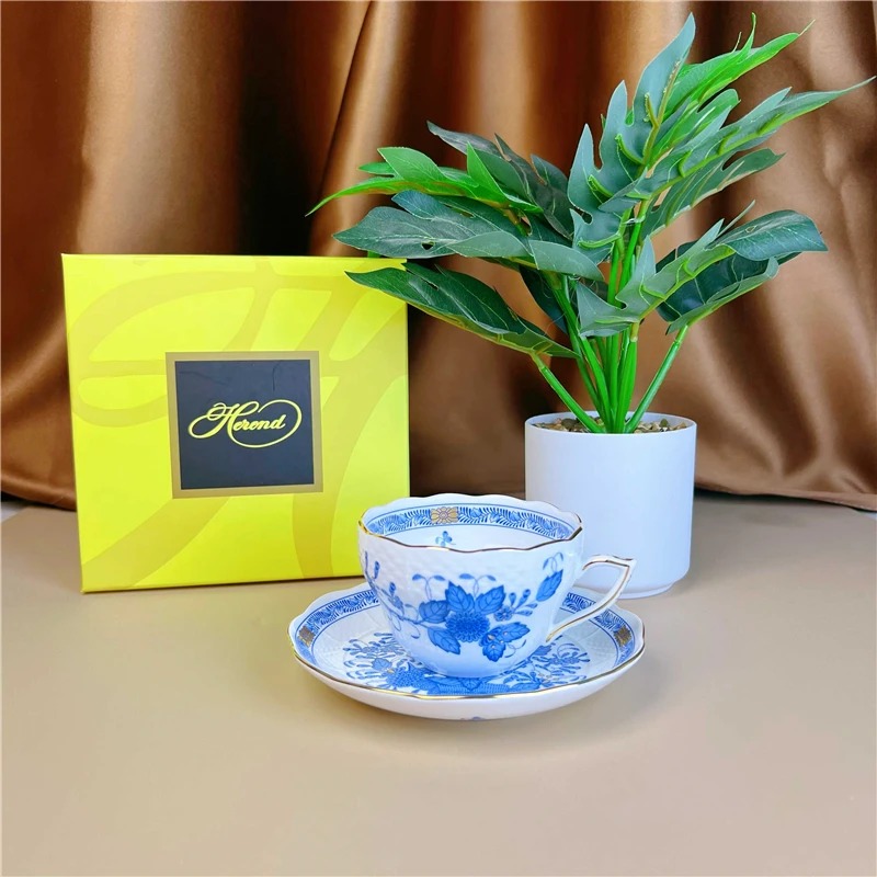 طقم فنجان قهوة وصحن بتصميم سلة - مراجعة Coffee Tea Gift Basket وسعره