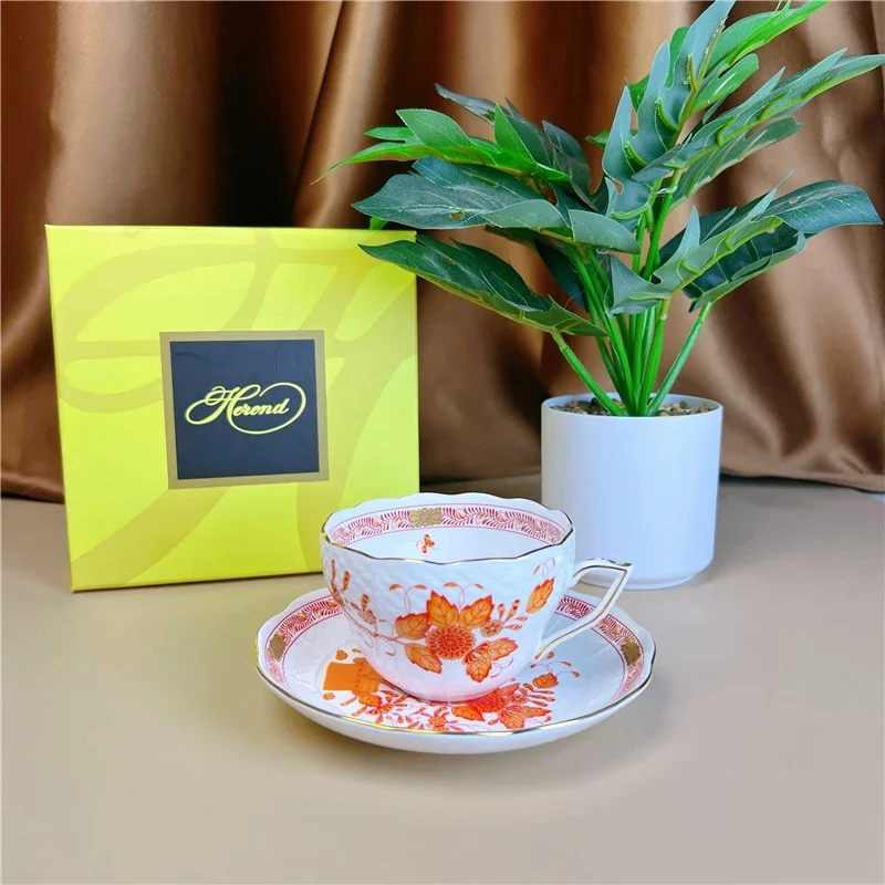 طقم فنجان قهوة وصحن بتصميم سلة - مراجعة Coffee Tea Gift Basket وسعره